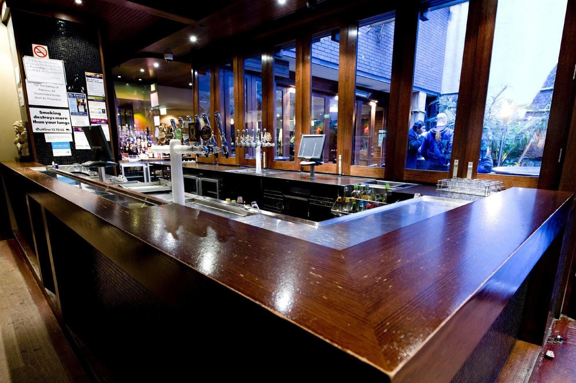 Citiclub Hotel Melbourne Exterior photo
